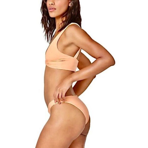 New. L*SPACE tangy ribbed bikini. Small. Retails $206 - Picture 9 of 9